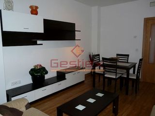 Location Appartement à Almendralejo. En alquiler apartamento en zona polideportivo