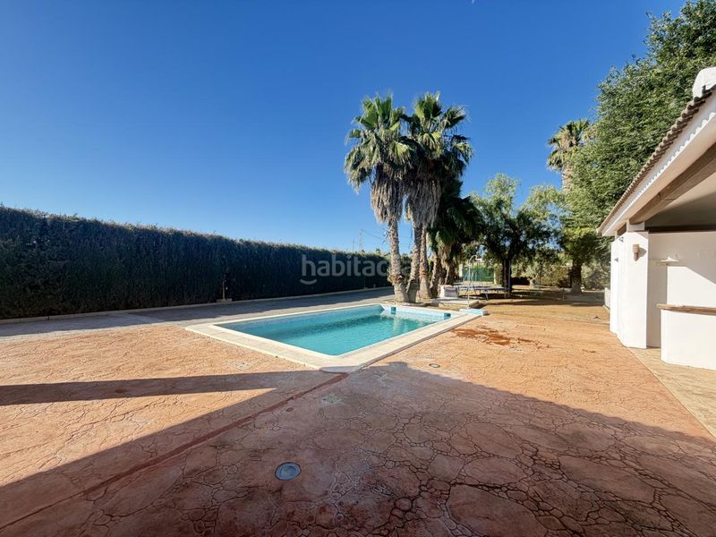 Foto 3edef3fc-e873-4821-91c7-ee65bde65365. Casa a Almendralejo