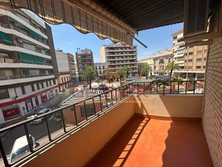 Etagenwohnung in Almendralejo. Exclusiva vivienda en pleno centro de almendralejo con vistas pr
