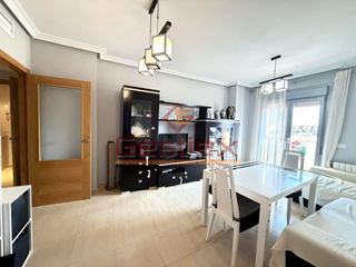 Zweistöckige Wohnung in Almendralejo. Edificio lusitania  exclusividad, confort y servicios premium