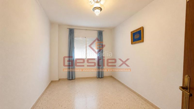 Foto afdc79bf-1c3e-43fe-b7f7-63bb45af479a. Dúplex a Almendralejo