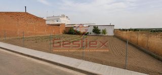 Wohngrundstück in Almendralejo. En venta solar urbano edificable zona polideportivo