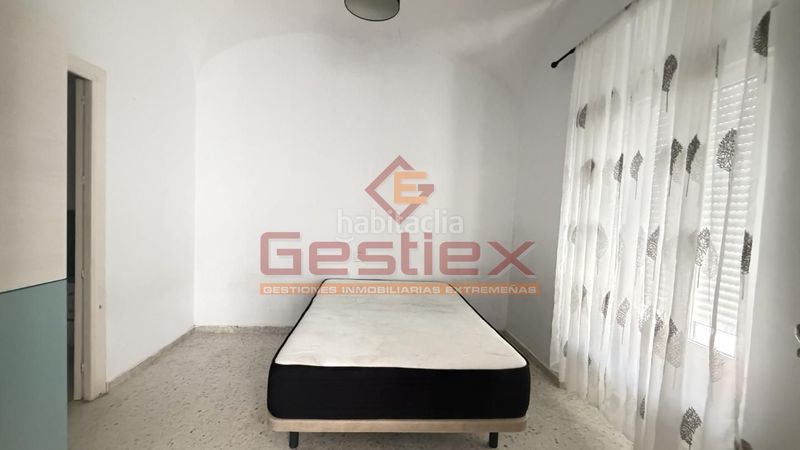 Foto 75f8d873-420e-4665-a4c2-6e47f2125f25. Casa a Almendralejo
