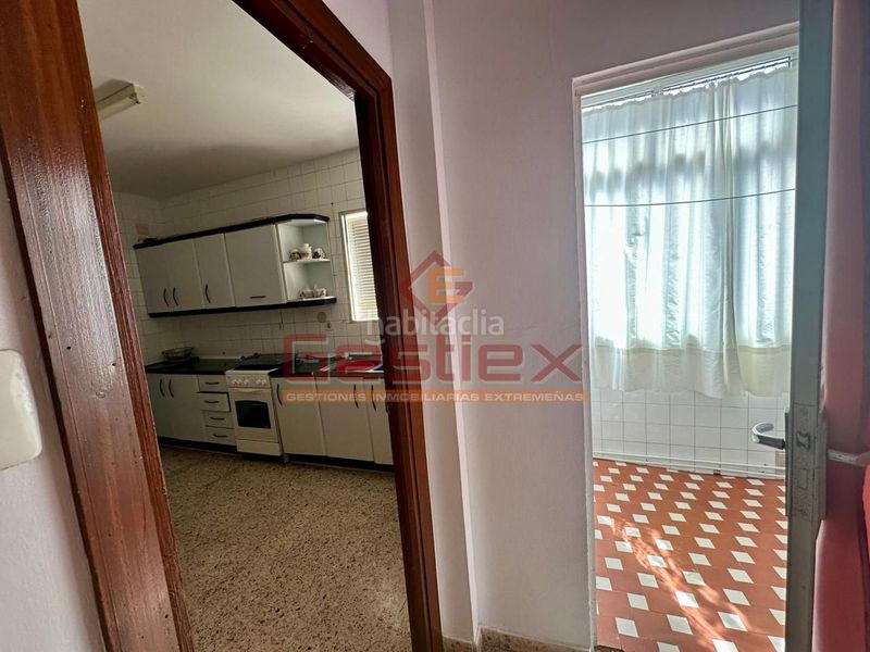 Foto 4a595de0-0ee5-4af3-9d5e-d90662f2aeeb. Pis a Almendralejo