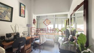 Casa in Almendralejo. Vivienda unifamiliar tipo dúplex en avenida de la paz