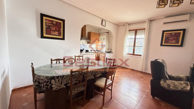 Foto 68b437f9-be33-4884-98a7-7e885cce53e7. Casa a Almendralejo