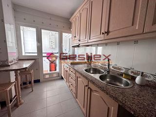 Appartement  Santa marta. En venta piso acogedor en ctra santa marta