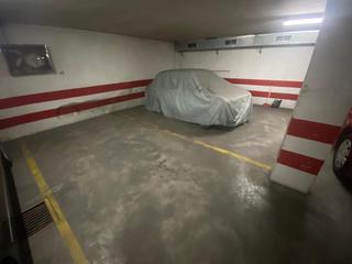 Aparcament cotxe a Almendralejo. Este plaza de parking se encuentra en san roque , 06200, almendr