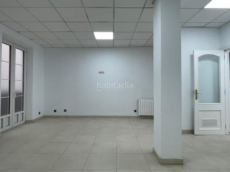 Foto 50a233b8-9798-49f7-9bb1-a0dca2692f09. Alquiler oficina en calle de santander 3 oficina en calle vitoria en Burgos