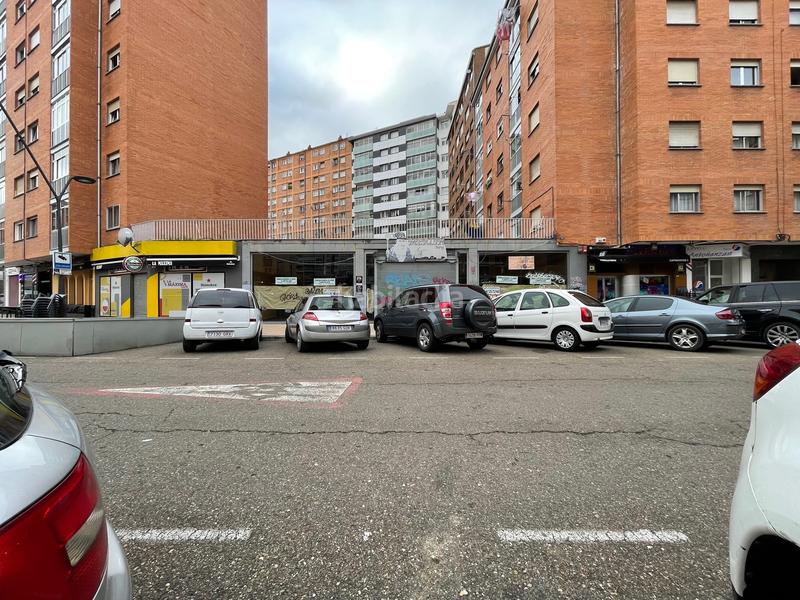 Foto cd6dafea-e97e-46c3-8807-4aa1fe93c020. Location local commercial dans Gamonal - San Bruno - G9 Burgos