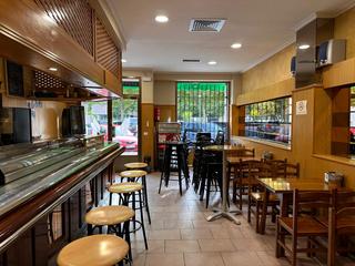 Geschäftsraum in Plaza san bruno 14. Mesón el laurel en venta por jubilación.