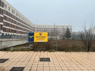 Terreno residenziale in Calle lazarillo de tormes 1111. Solar para construir 16 viviendas en el s-4
