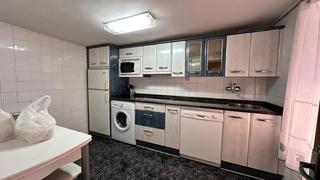 Casale  Calle santa cristina. Casa en pedrosa del príncipe para disfrutar en familia todo el a