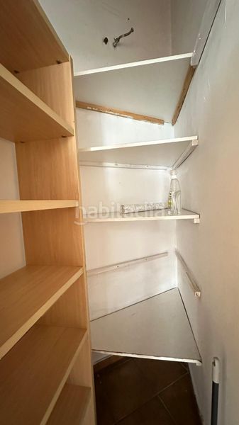 Foto e58fb3cd-10d7-45f3-9b36-039e40e50e78. Local comercial a Illera Burgos