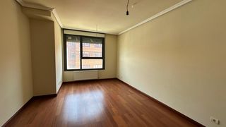 Appartamento  Calle san zadornil. Piso sin estrenar en san pedro de la fuente