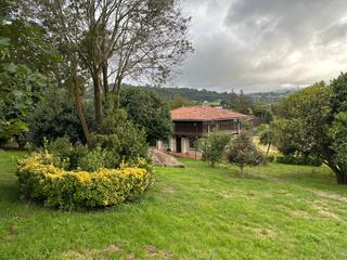 Wohngrundstck en Camino del carbayo 184. Finca urbanizable en arroes-villaviciosa