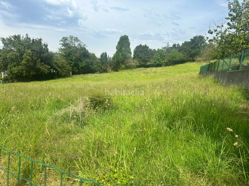 Foto e557a2ee-a8af-48bd-ad40-f25cb8c051d1. Terreny residencial a Deva Gijón