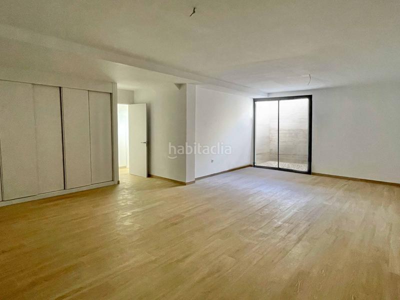 Foto 5229d75b-5f6b-4a54-9efa-cc3339cb568d. Casa adosada en Río Real Marbella