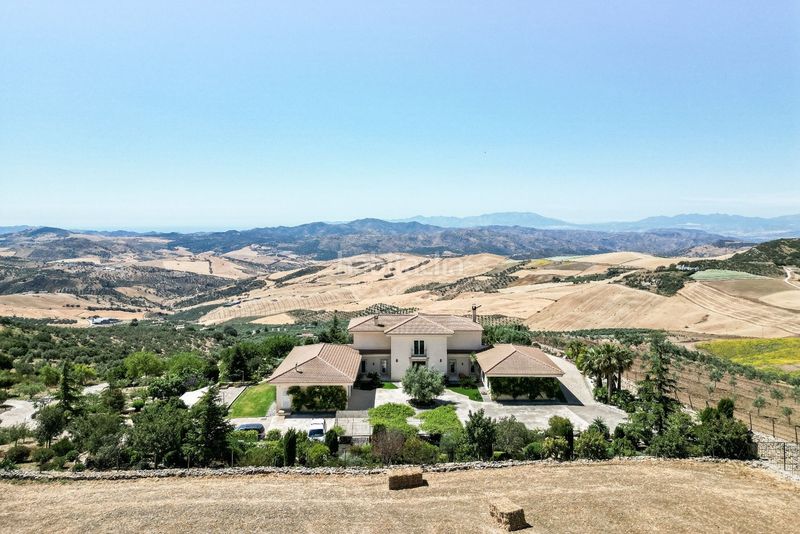 Foto a48d55aa-0cb4-404a-8ad0-6e5a9528397a. Chalet en Bobadilla - Bobadilla Estación - La Joya Antequera