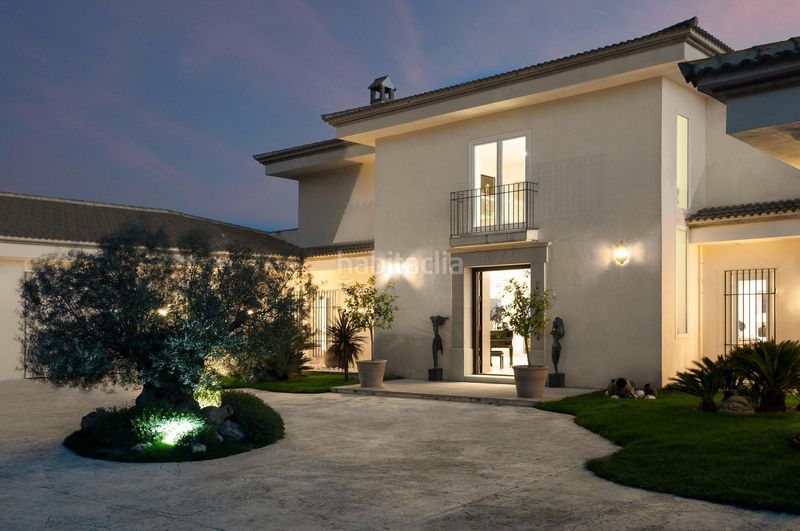 Foto f20bb2e7-e5dc-42a0-8b69-a9c6b5f7f1b6. Chalet en Bobadilla - Bobadilla Estación - La Joya Antequera