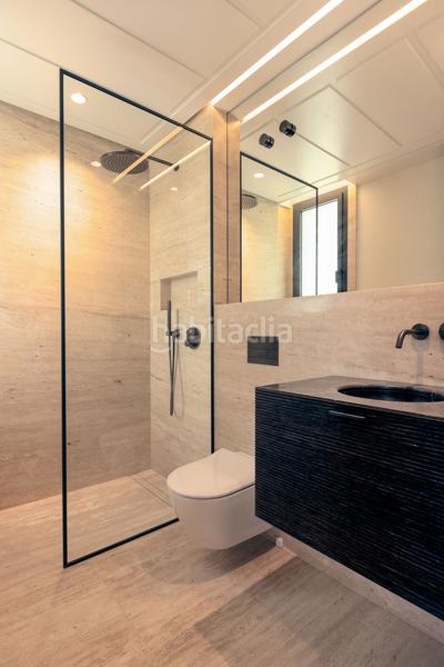 Foto 5b60b562-b171-46a6-aeae-c5d2dae2fe9b. Ático impresionante proyecto de obra nueva en primera linea . en Estepona