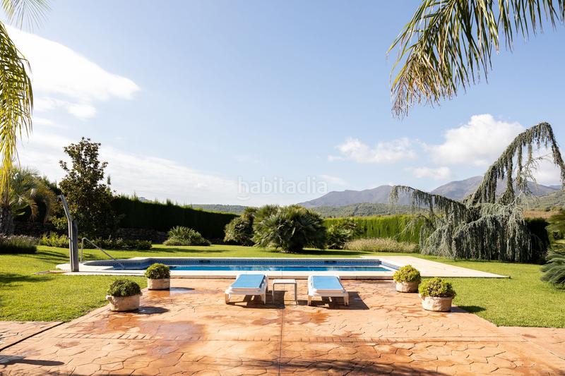 Foto 0539d2ac-25fe-4848-b488-ce641da70327. Bauernhof in Coín