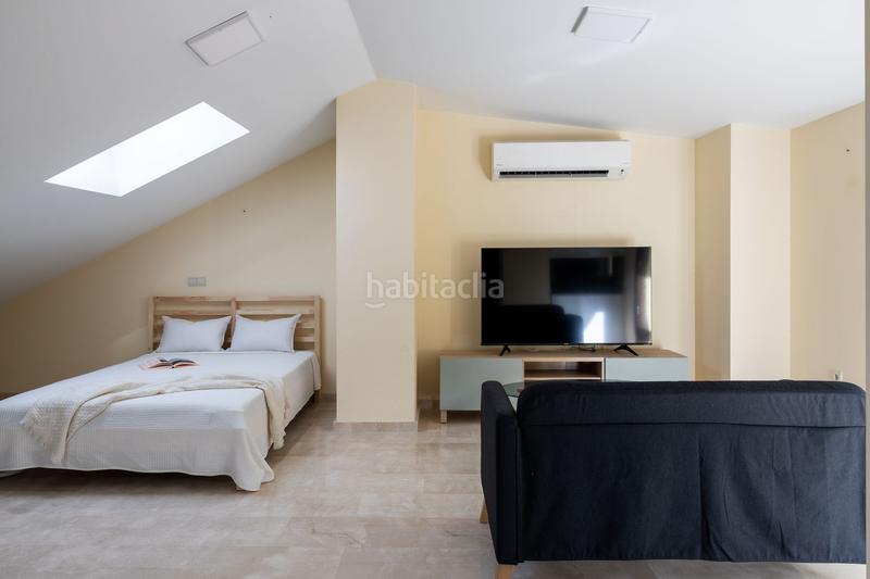 Foto a0f1bd1c-d52c-4749-887a-21716dac9f12. Dachwohnung in La Goleta - San Felipe Neri Málaga