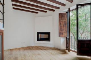 Apartment in Monti-Sion