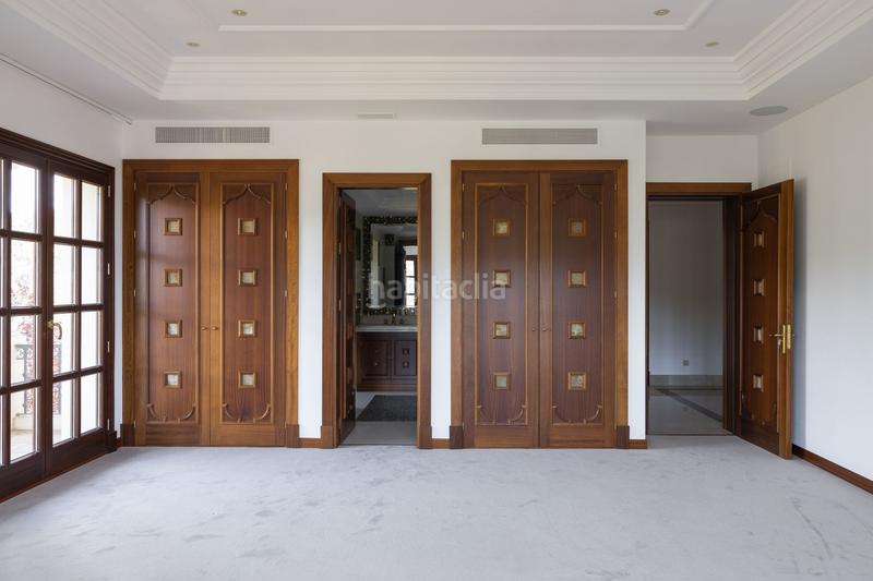 Foto 78505fde-3906-499b-af68-6bf458160584. Chalet en La Zagaleta Benahavís