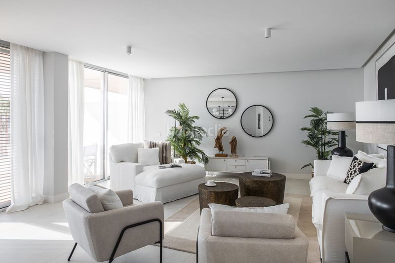 Foto b5e30a88-9efb-46fa-a37f-1b7e4176bf9a. Apartament a Bahía Dorada Estepona