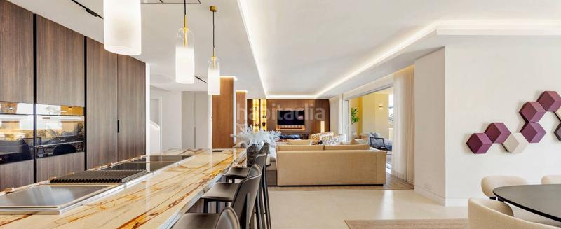 Foto a75f5645-e4b2-47d9-9717-9a8f87eb9f7d. Attico in Río Real Marbella