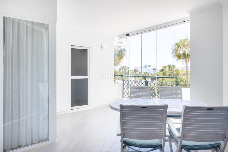 Foto 2b66a9cf-e837-43b3-9ab7-b18d5d35b502. Apartamento en Calahonda Mijas