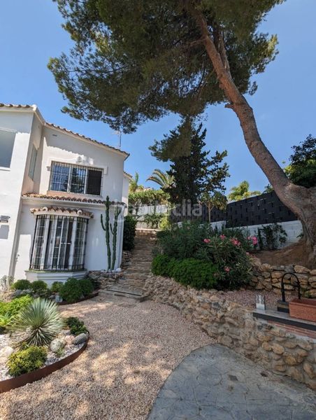 Foto 23f293e8-d6d4-4aed-a9e1-bbc4f9742816. Miete chalet in Santa María Marbella