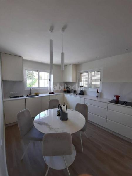 Foto 00cf4b9d-a6da-47ae-ac14-e5bf71a21852. Rent chalet in Santa María Marbella