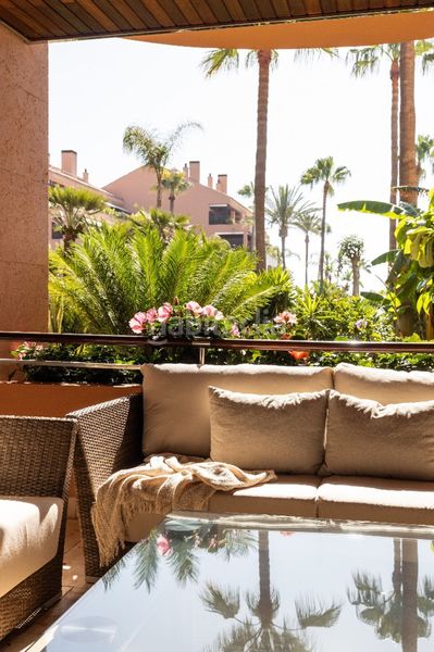 Foto dfbb1c7b-5216-4978-adb7-d25e36a53408. Apartament a Puerto Banús Marbella