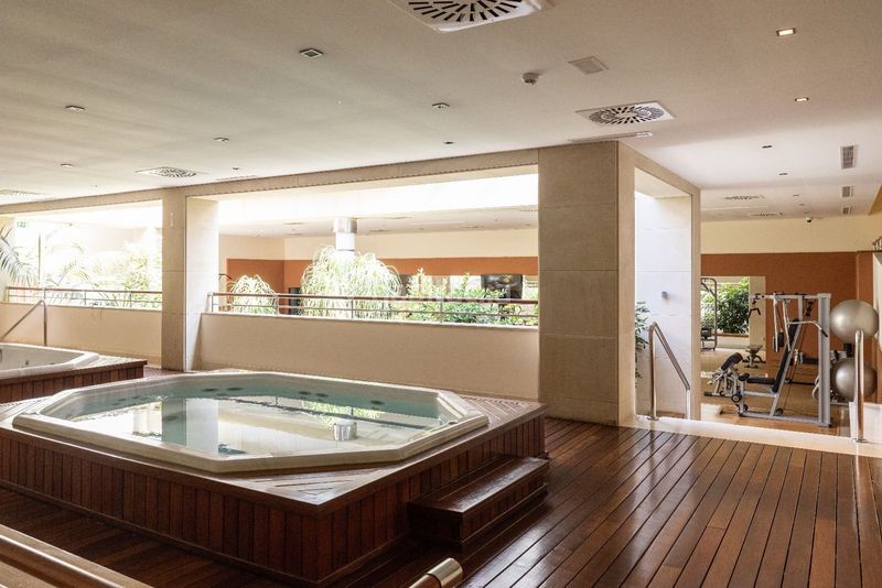 Foto e029cc6d-7c39-4d7c-8395-2dc95f983efb. Apartament a Puerto Banús Marbella