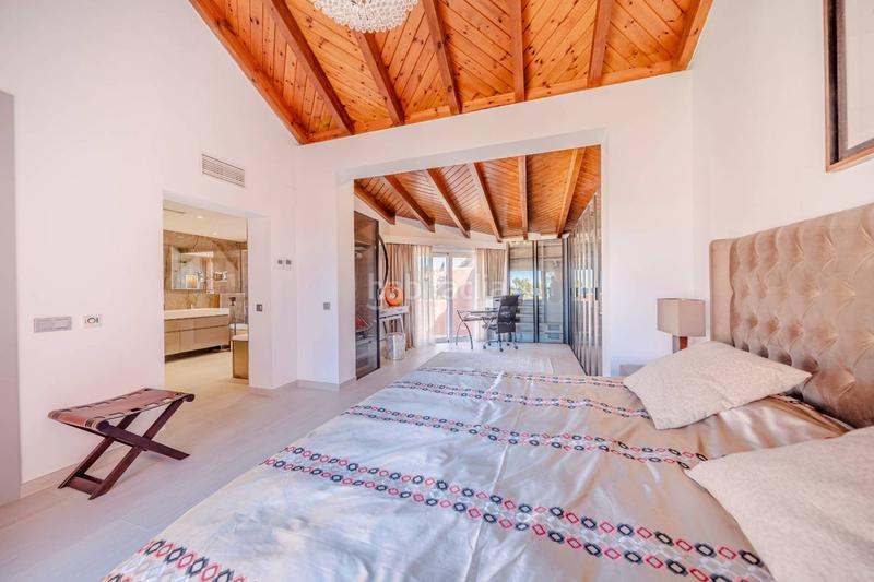 Foto 35eda7ee-36c8-4d19-af64-e513982e7bee. Àtic a Guadalmansa Estepona