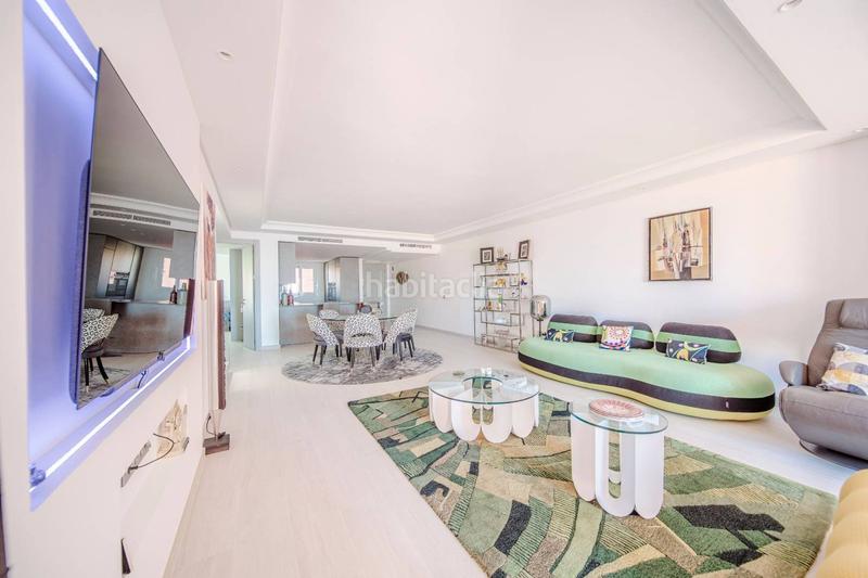 Foto a0d55580-ad3f-4f6b-bec5-623907b07d23. Àtic a Guadalmansa Estepona