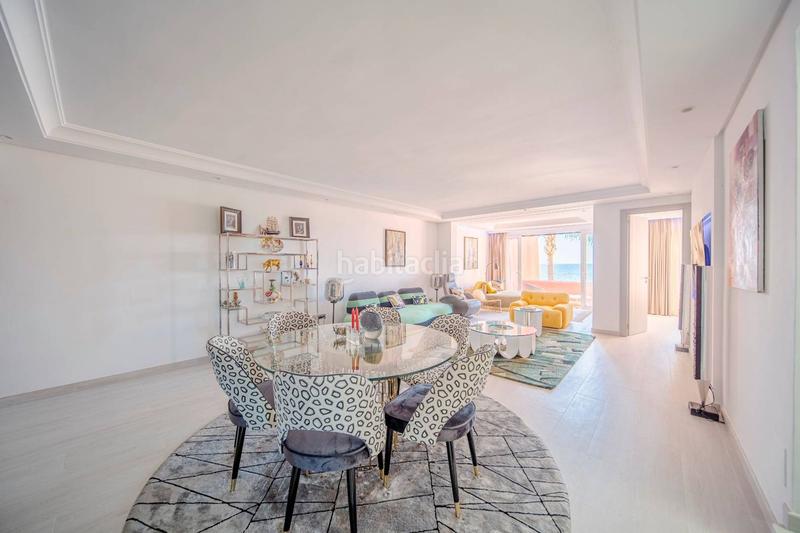 Foto c56c8048-ca10-4009-9f2d-2e3f167bab88. Àtic a Guadalmansa Estepona