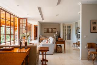 Chalet in Pinares de San Antón