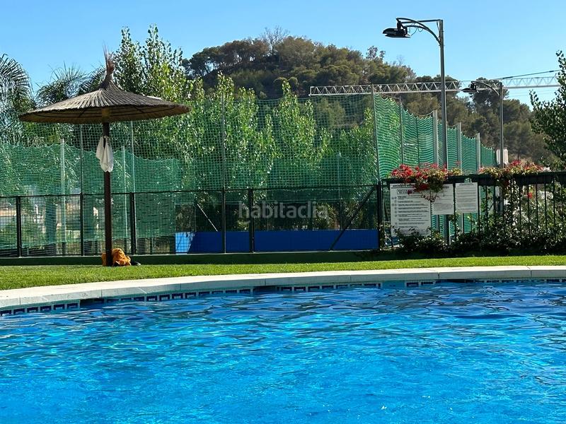 Foto 5cb2d287-11c4-48bc-8a11-63b326e51bb7. Casa a schiera in Limonar Málaga