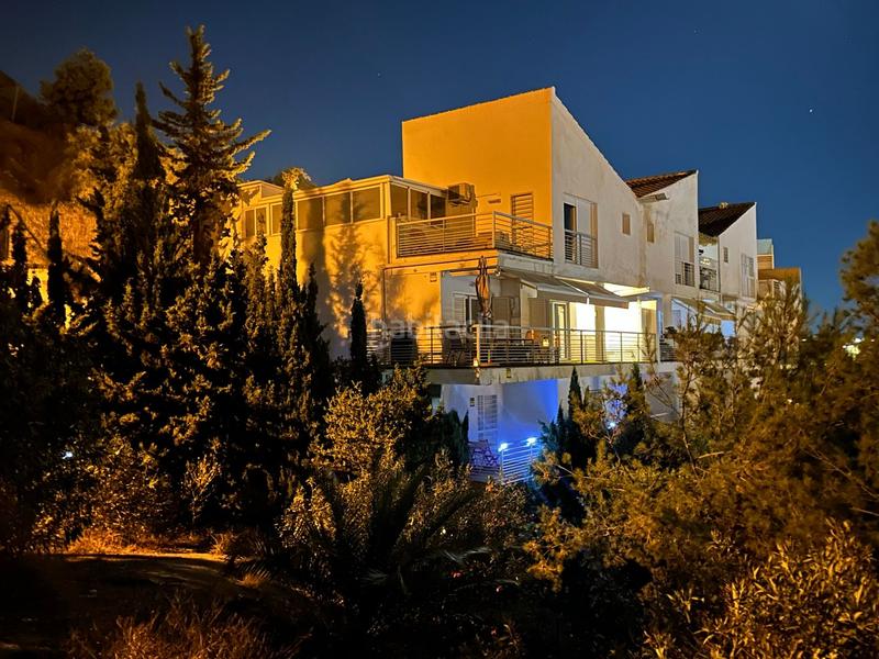 Foto c472eb2e-4272-45f7-a3de-55a07da11f79. Casa a schiera in Limonar Málaga