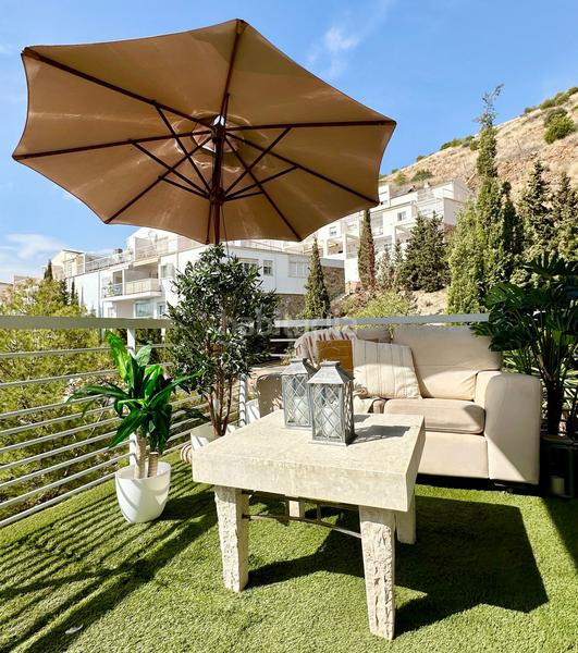 Foto c97212d1-dbba-483f-971b-e303eb907d8c. Reihenhaus in Limonar Málaga