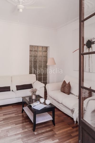 Foto ad2ba275-b640-4683-90f4-c2bee48732f2. Apartament a Santa Catalina Palma de Mallorca