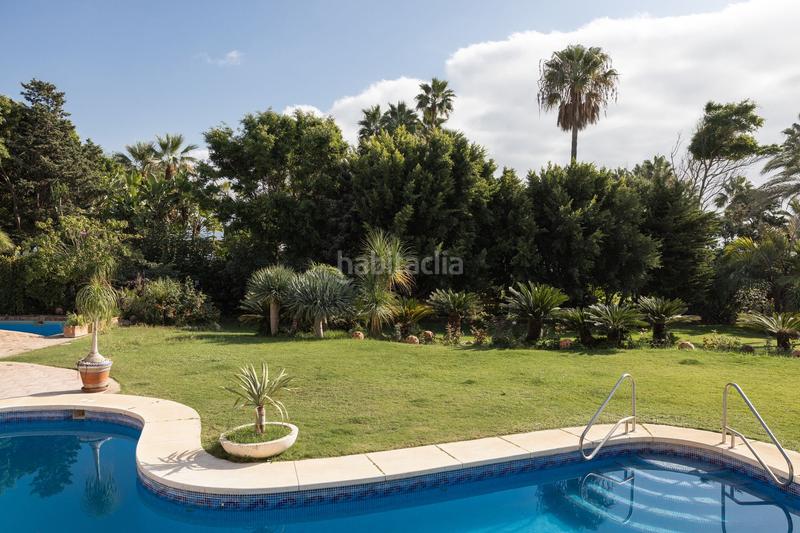 Foto 3324d58f-3b28-400e-ab26-bd07cffca15b. Chalet en El Velerín Estepona