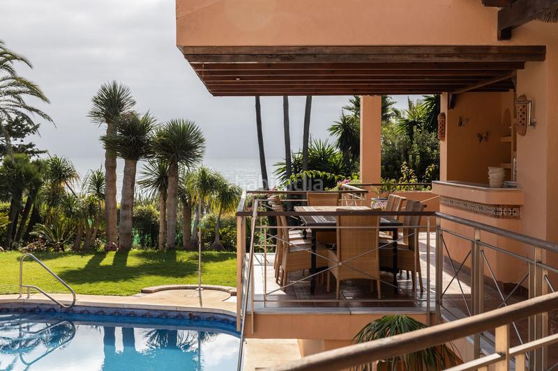 Foto eb7cad7e-316a-4210-aa56-6866e2d7cbbd. Chalet en El Velerín Estepona