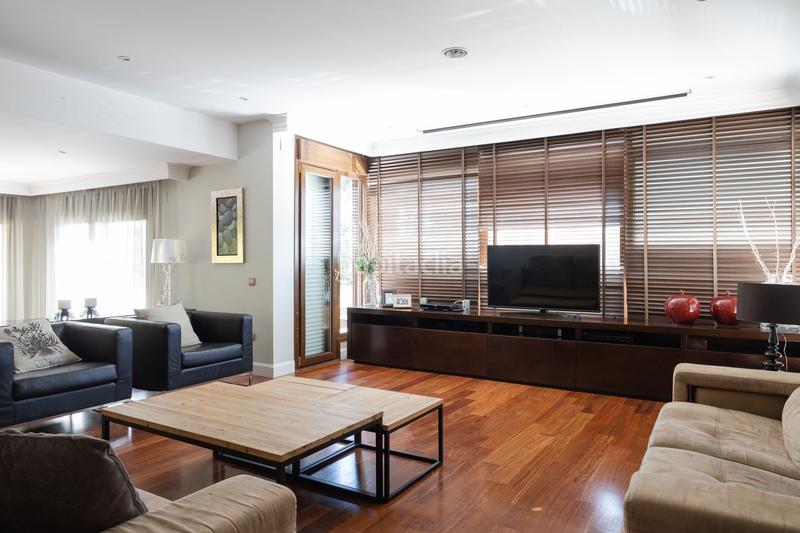 Foto 11705a53-ef7f-42b0-adea-464b1d7f940c. Casa en Pinares de San Antón Málaga