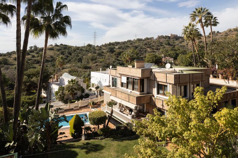 Foto 1c62338a-579b-4de0-9306-a75e2ae0a823. Casa en Pinares de San Antón Málaga