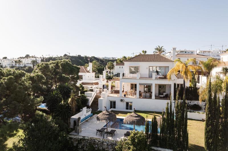 Foto 9aebe188-c08f-4f4c-b061-31ac59e89a56. Chalet in La Concha - Resina Golf Estepona