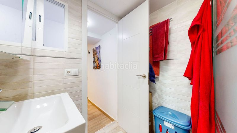Foto 16942691-f467-406d-a574-958acc0a2751. Casa adossada a Alozaina